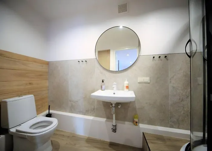 Dzīvoklis Two Bedroom / Old Town With Private Terrace *