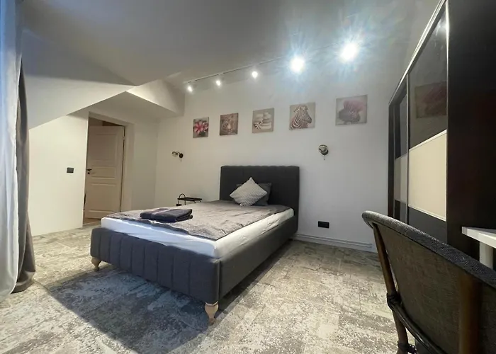 Two Bedroom / Old Town With Private Terrace *