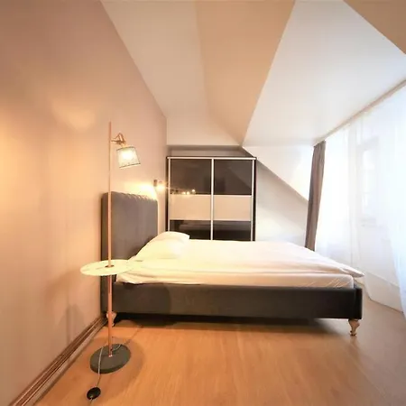 Two Bedroom / Old Town With Private Terrace *