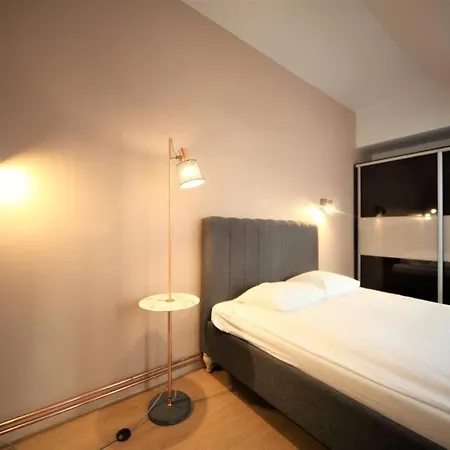 Two Bedroom / Old Town With Private Terrace